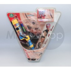 WWE Penna Flashlight Originale Giochi Preziosi con 6 Card Lenticolari – John Cena Rey Mysterio Triple H Vintage Sigillata