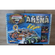 Hot Wheels Monster Jam Arena  with Grave Digger e Superman 