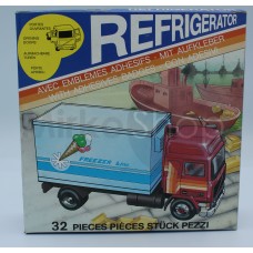 MINIATURA CAMION DEI GELATI GRISONI RARO NUOVO