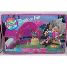 Barbie Camp  Outdoor Fun Tent Campsite Fire nuovo sigillato  Mattel 